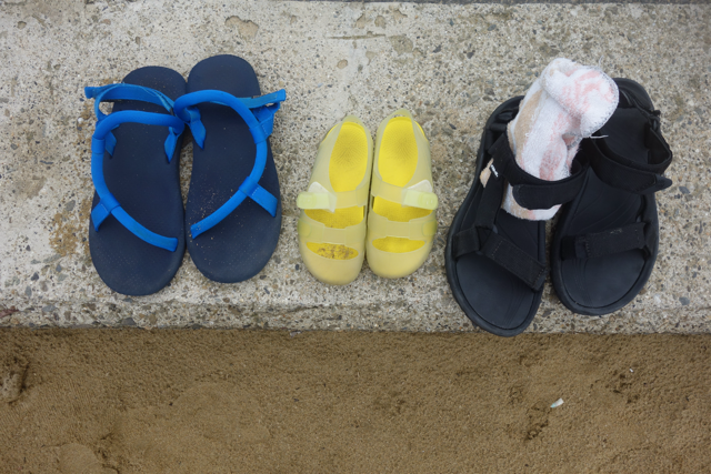 父母ケ浜ならサンダルもこんなオシャンに